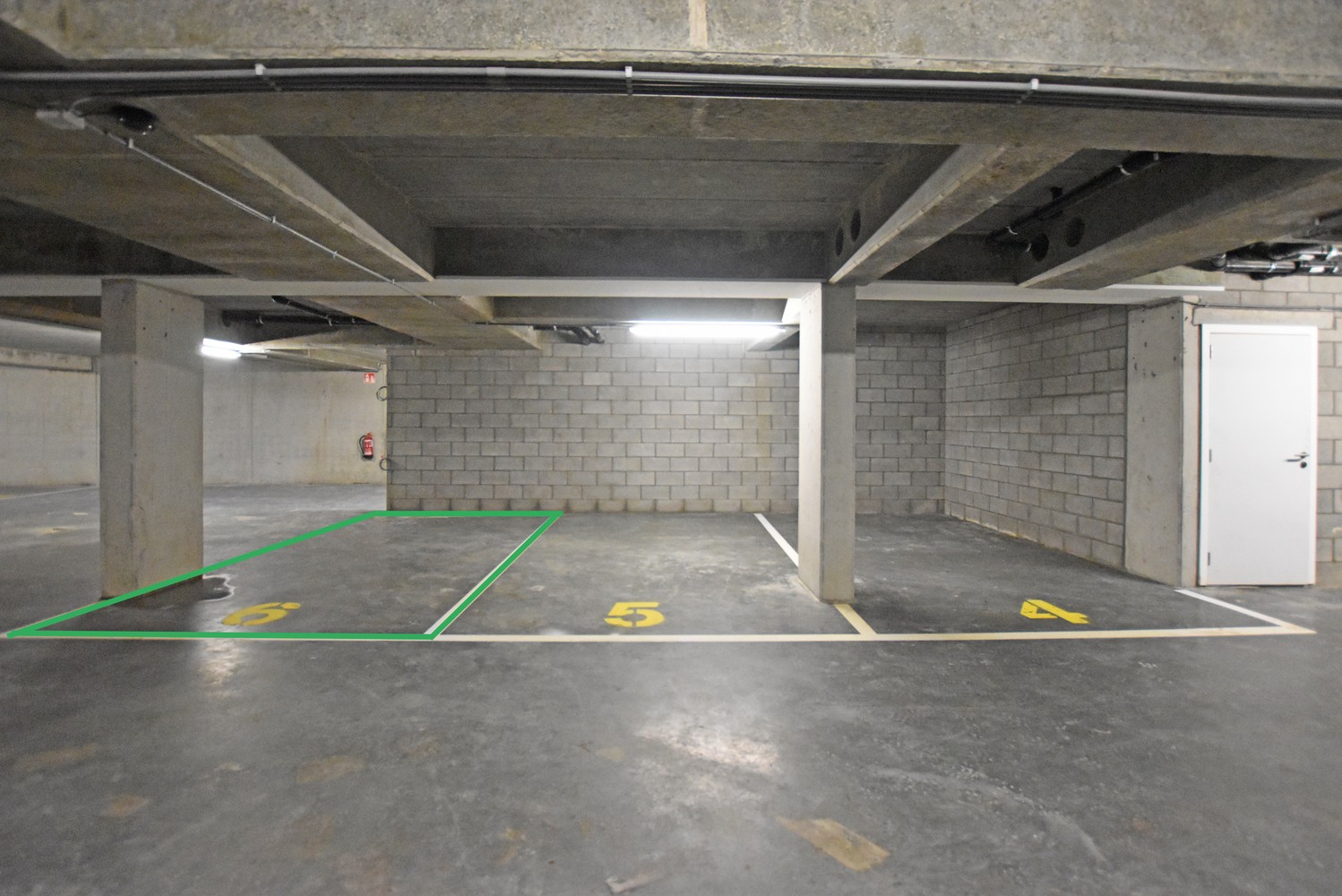 Ondergrondse parkeerplaatsen te koop in nieuwbouwproject Hof Ter Weynen! afbeelding 3