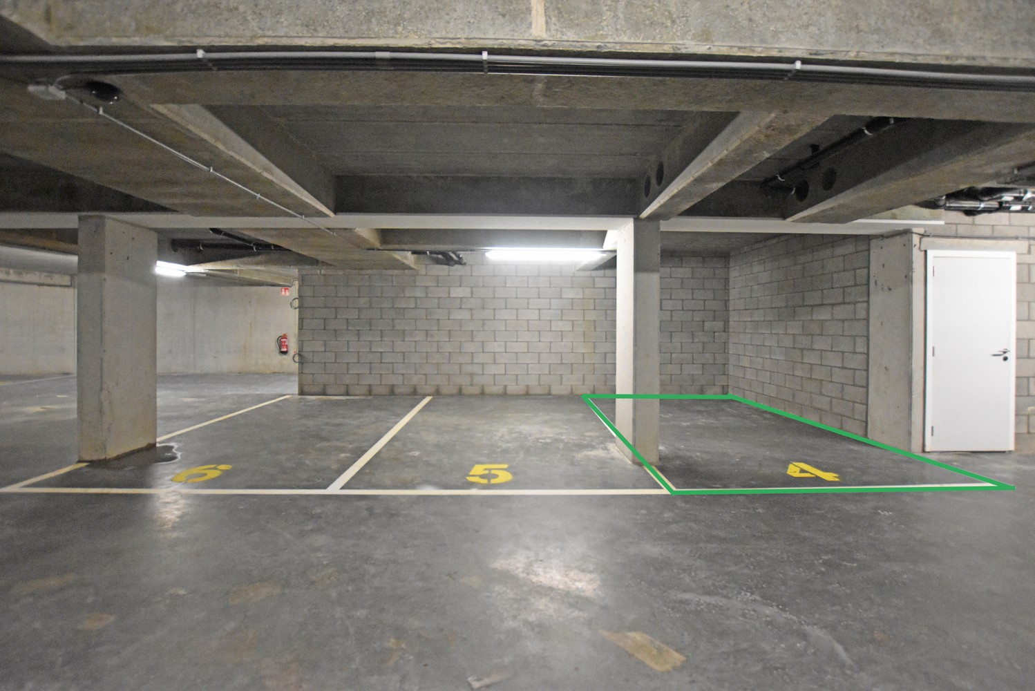 Ondergrondse parkeerplaatsen te koop in nieuwbouwproject Hof Ter Weynen! afbeelding 5