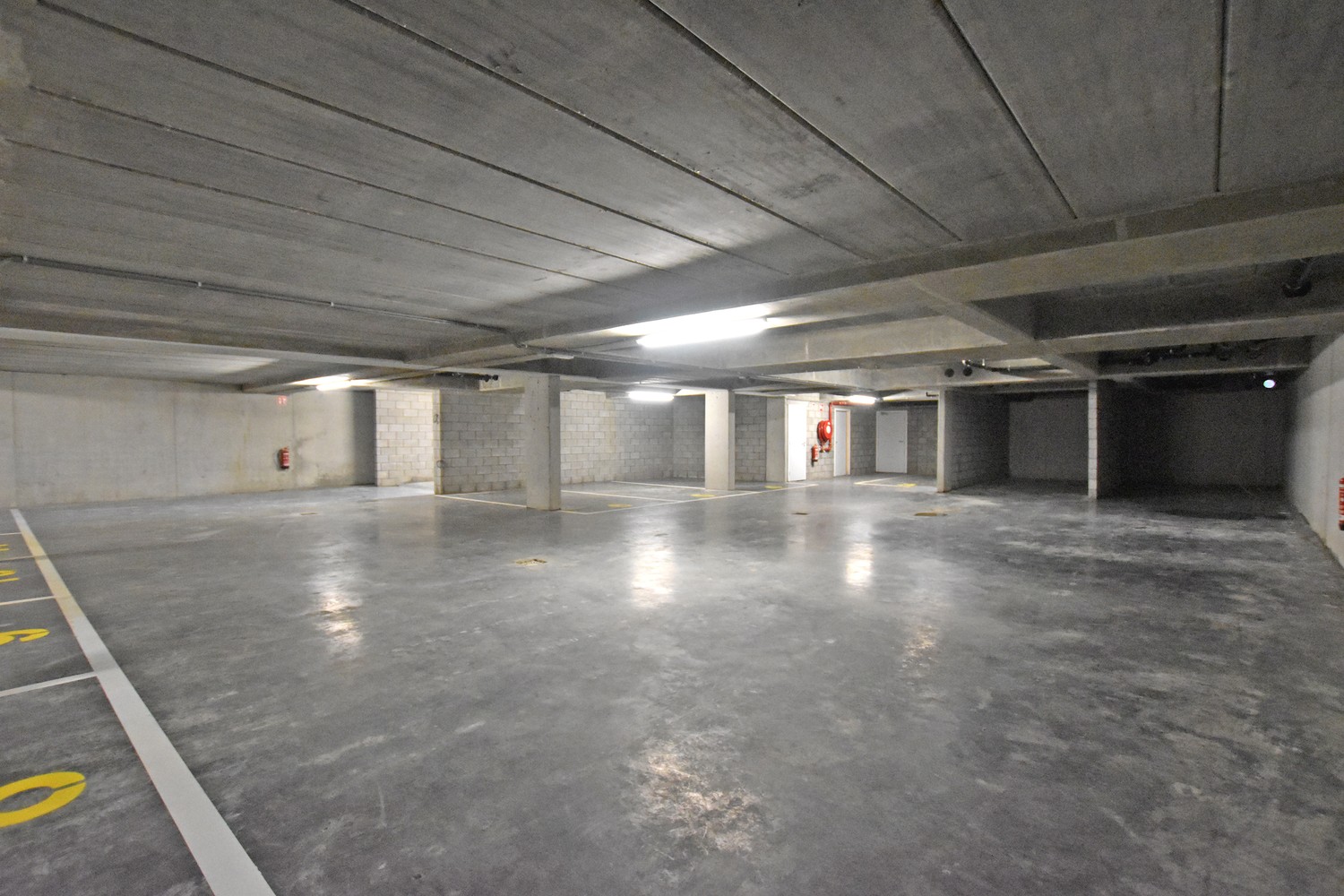 Ondergrondse parkeerplaatsen te koop in nieuwbouwproject Hof Ter Weynen! afbeelding 6