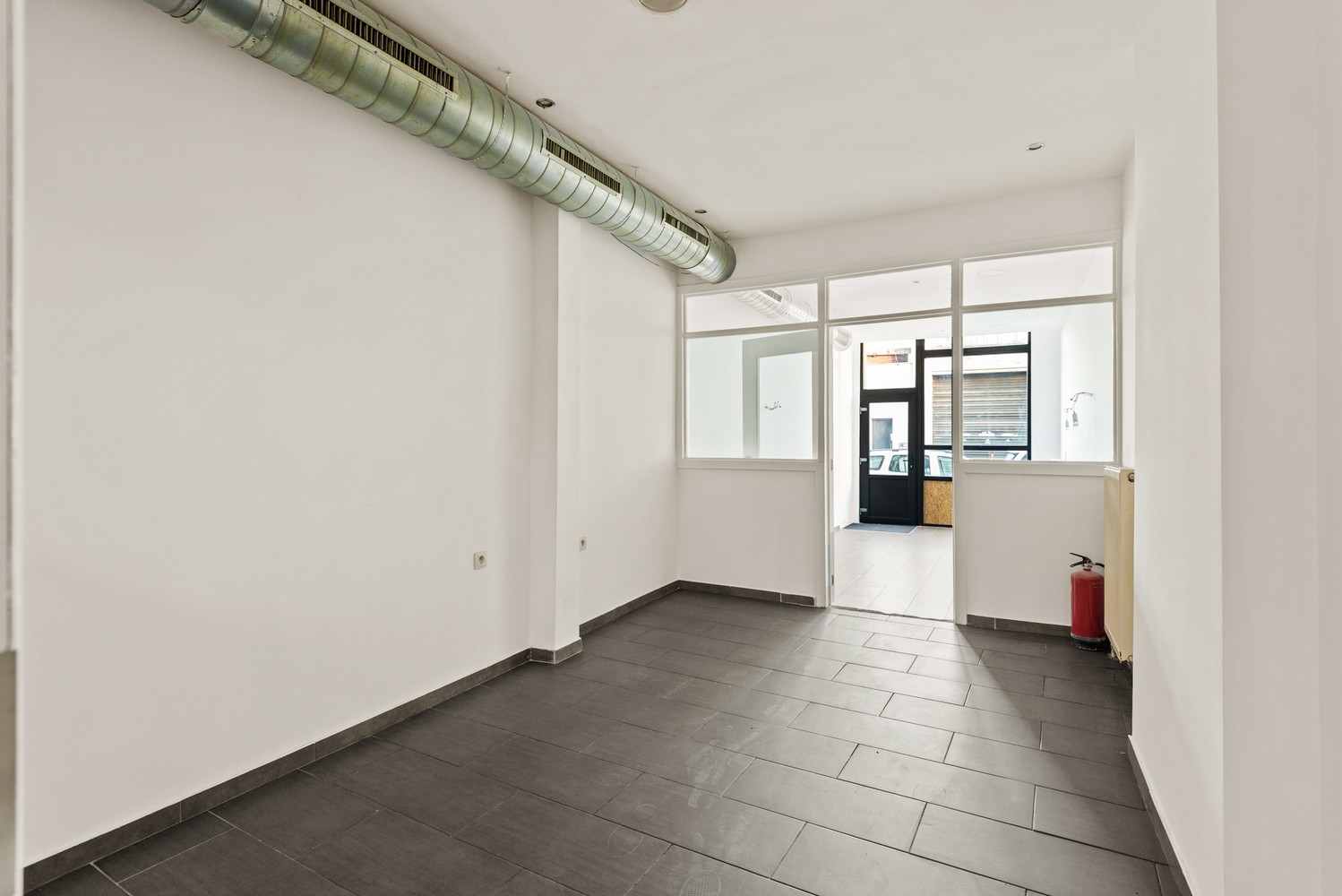 Commercieel gelijkvloers (117 m²) op de grens van 2018 Antwerpen en Borgerhout. afbeelding 19