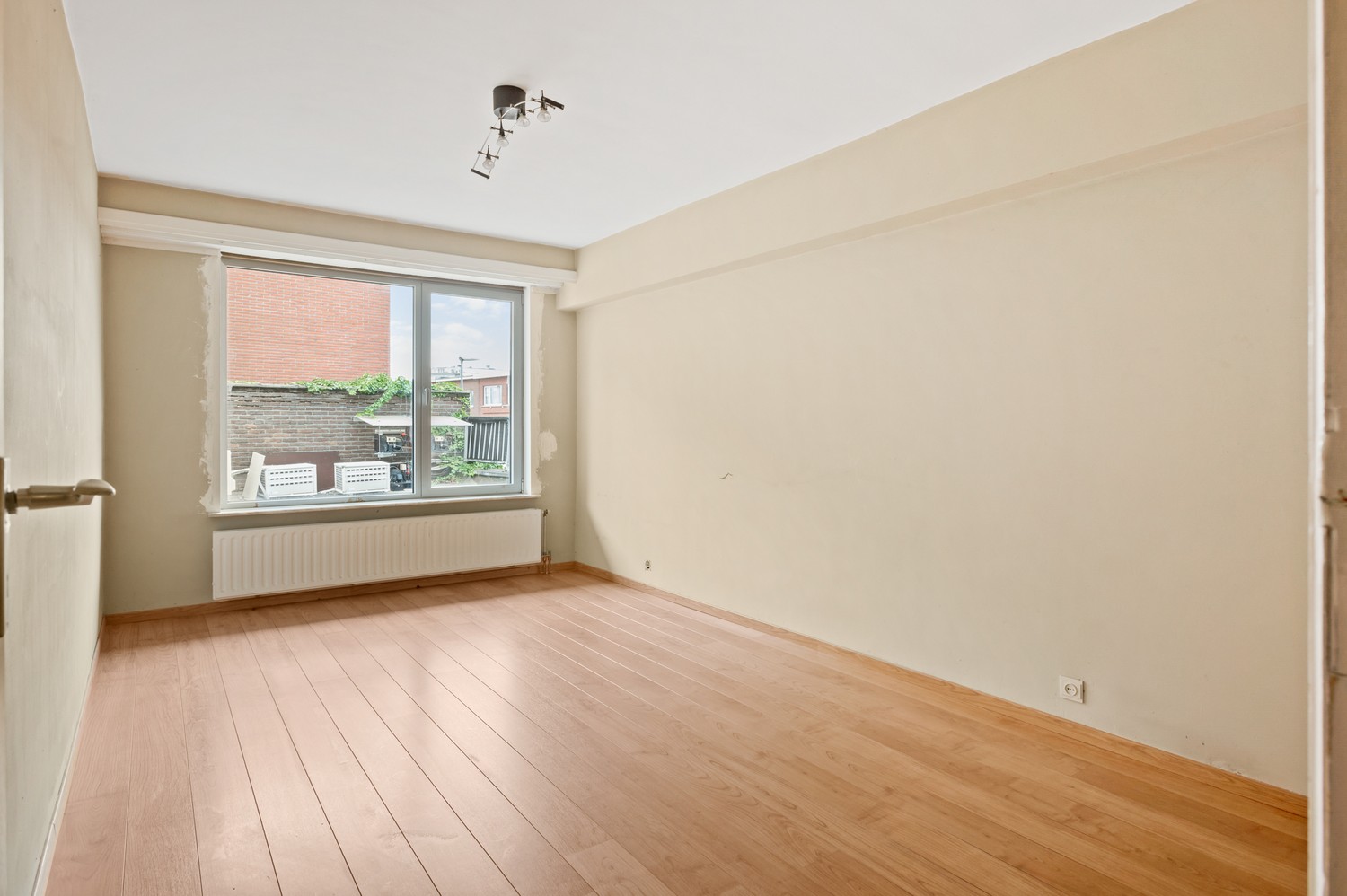 Lichtrijk halfopen appartement met 2 slaapkamers en groot terras te Deurne afbeelding 9