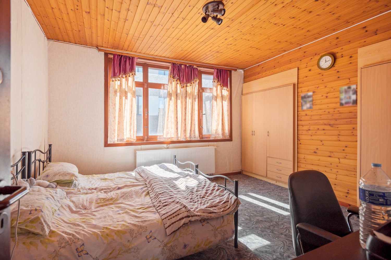 Gunstig gelegen en op te frissen woning met 4 ruime slaapkamers te koop te Antwerpen afbeelding 11