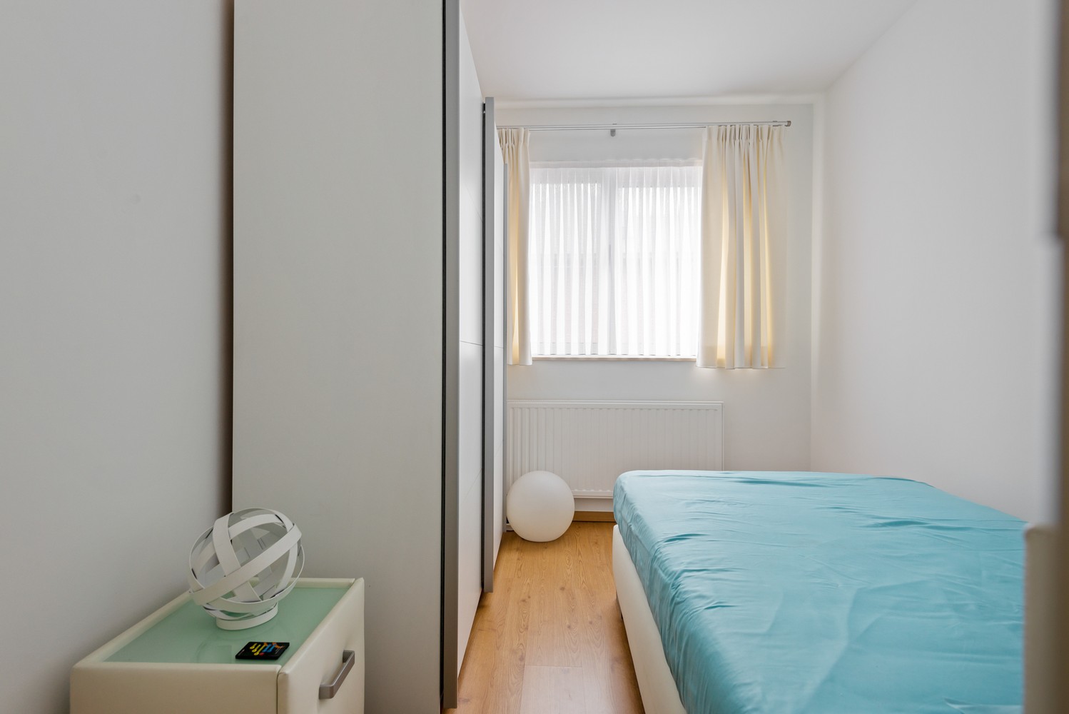 Instapklaar appartement met twee slaapkamers, groot terras en autostaanplaats in Grobbendonk! afbeelding 11