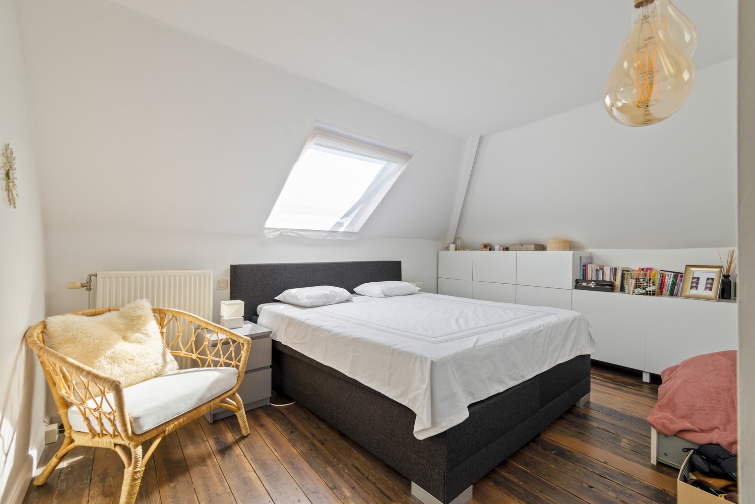 Handelshuis met drie slaapkamers te koop op toplocatie in Wijnegem! afbeelding 21