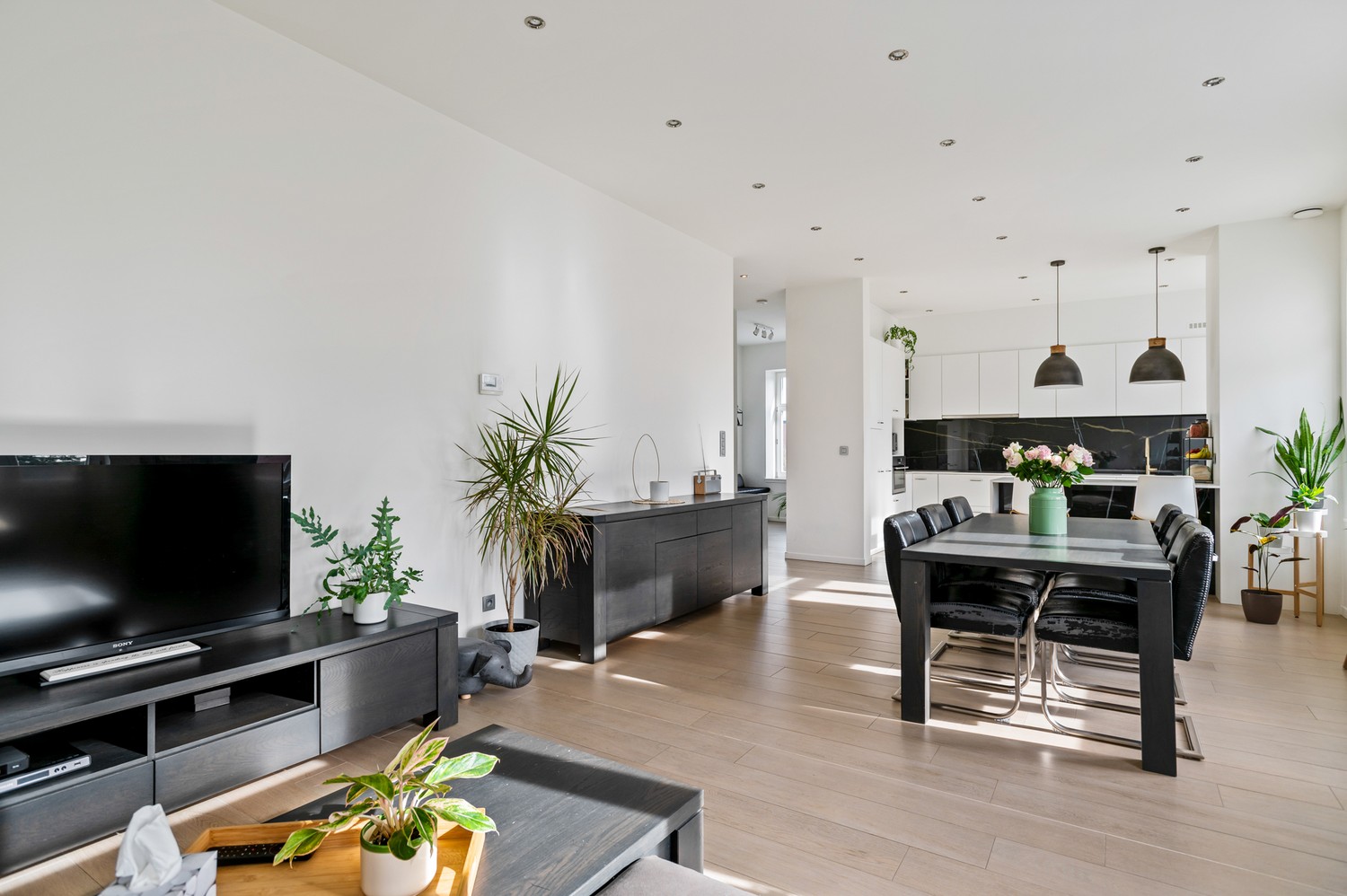 Prachtig appartement te koop op unieke locatie in Wijnegem! afbeelding 1