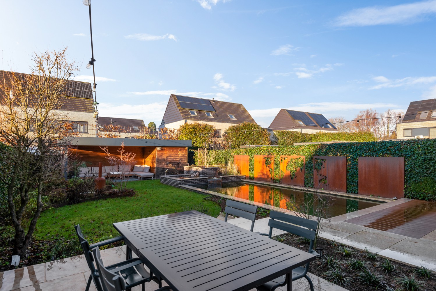 Ruime moderne woning met rustgevende tuin en aangelegde zwemvijver te Sint-job! afbeelding 28